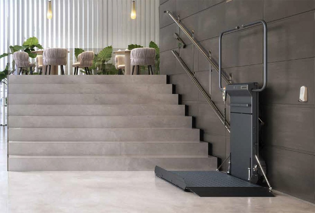 Salvaescaleras de tramo recto para silla de ruedas